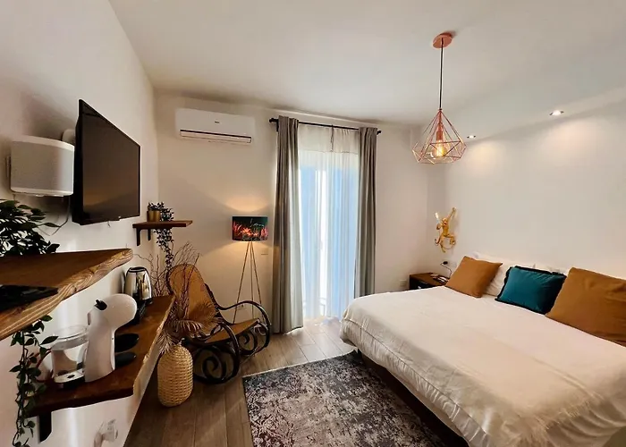 Urban Jungle Rooms